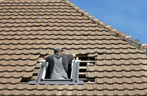 Pose de velux à Castelnau d'Estrétefonds